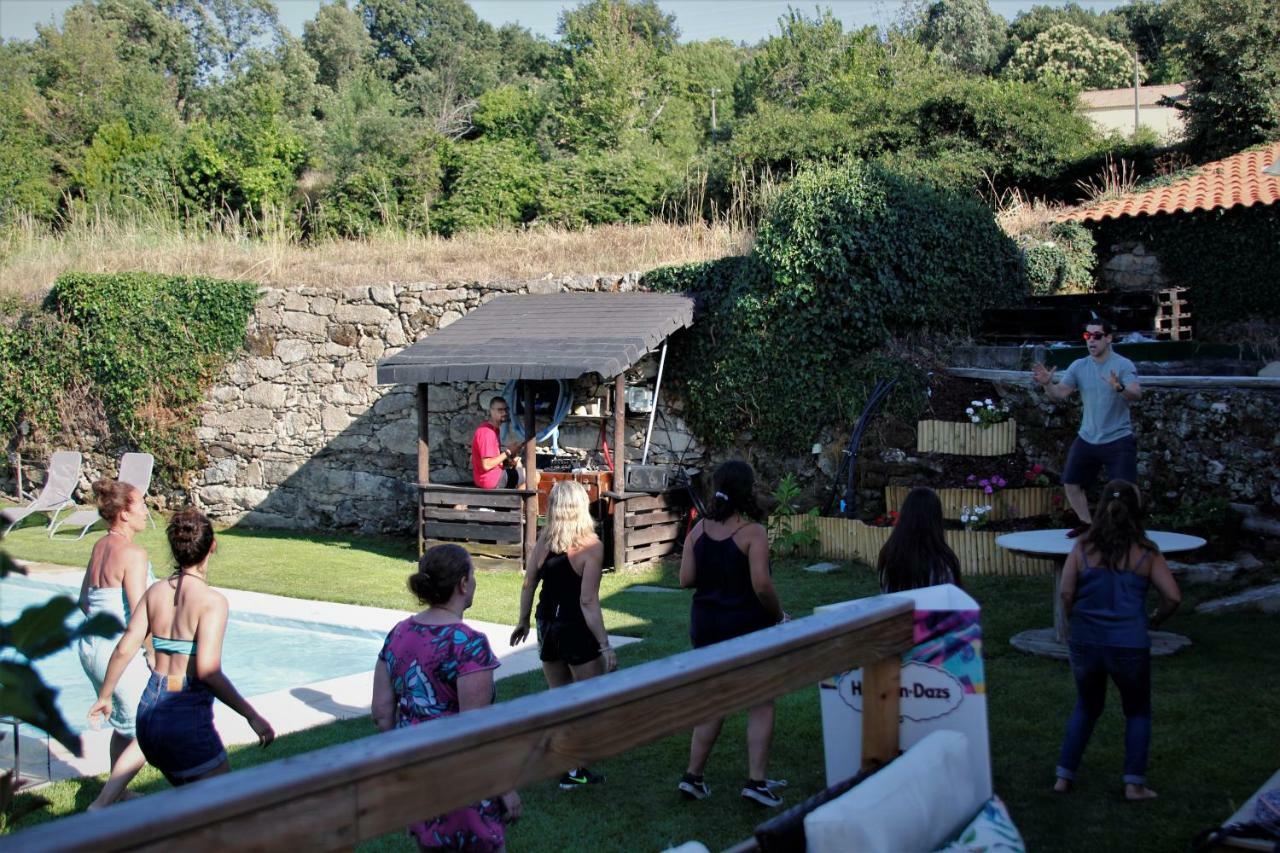 فندق Glamping Hills Santa Comba de Rossas المظهر الخارجي الصورة